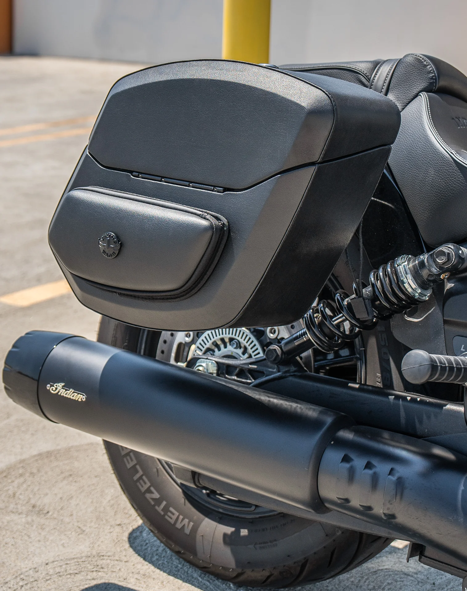 24L - Ironclad Quick-Mount Medium 2025+ Indian Scout Sixty Bobber Leather Wrapped Hard Saddlebags - Image 5