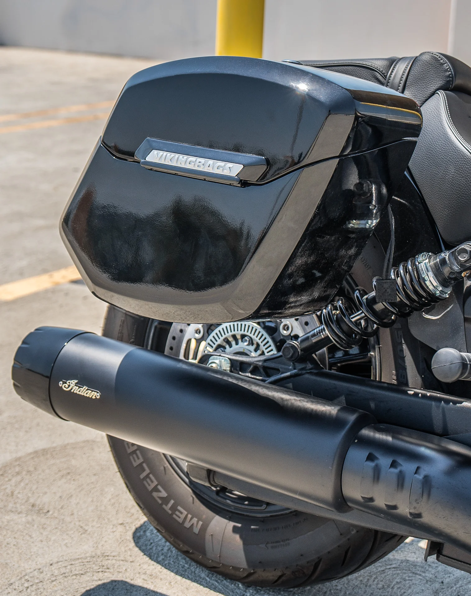 24L - Ironclad Quick-Mount Medium 2025+ Indian Scout Sixty Bobber Painted Hard Saddlebags - Image 5
