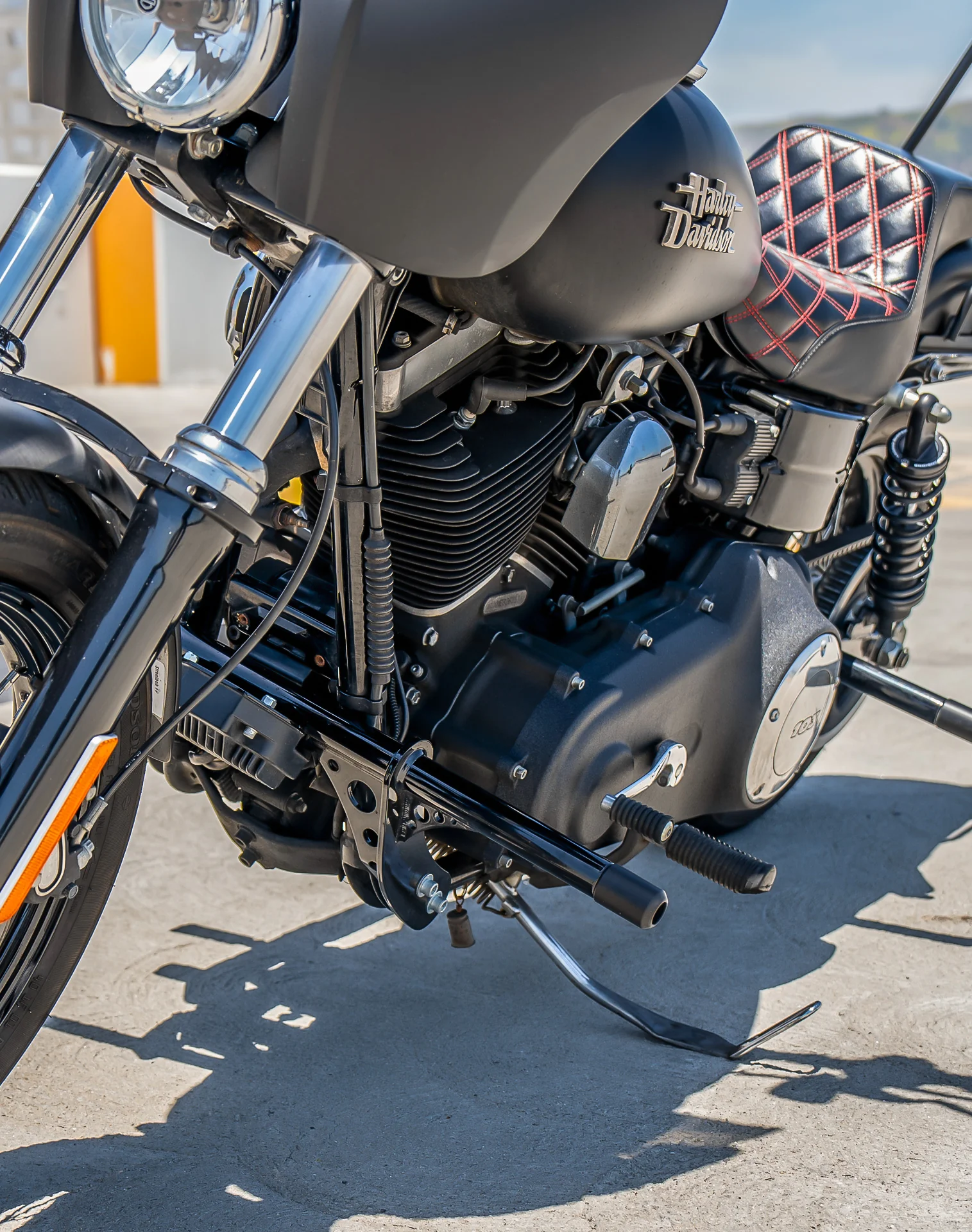 Viking Grimsteel Crash Bar/ Engine Guard for Harley Dyna Super Glide FXD/I Gloss Black - Image 7