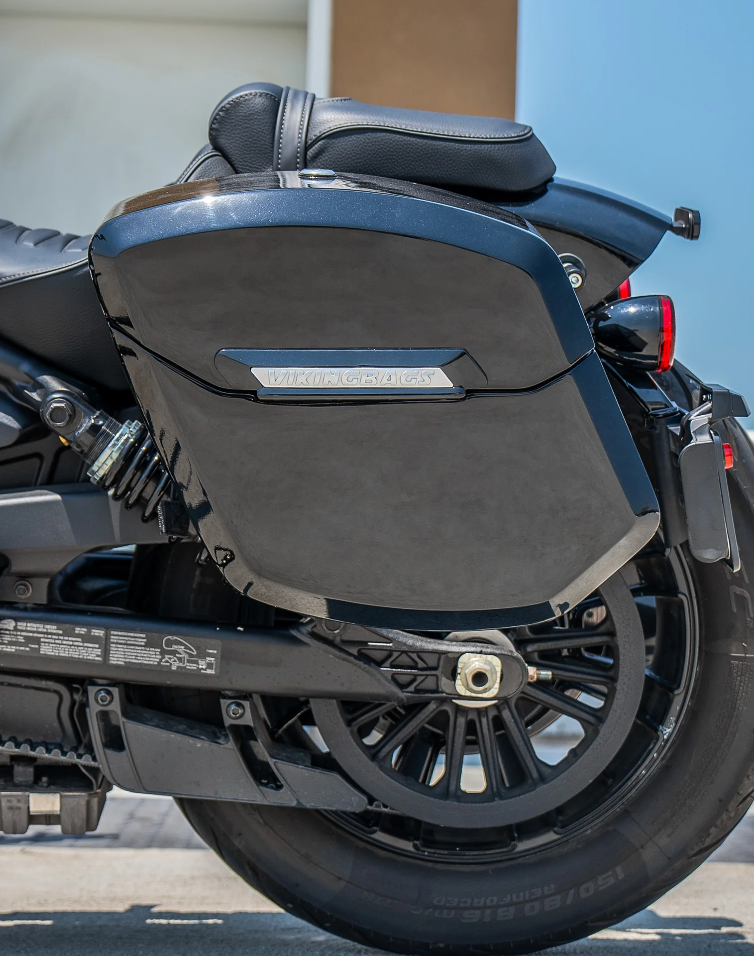 24L - Ironclad Quick-Mount Medium 2025+ Indian Scout Bobber Painted Hard Saddlebags - Image 4