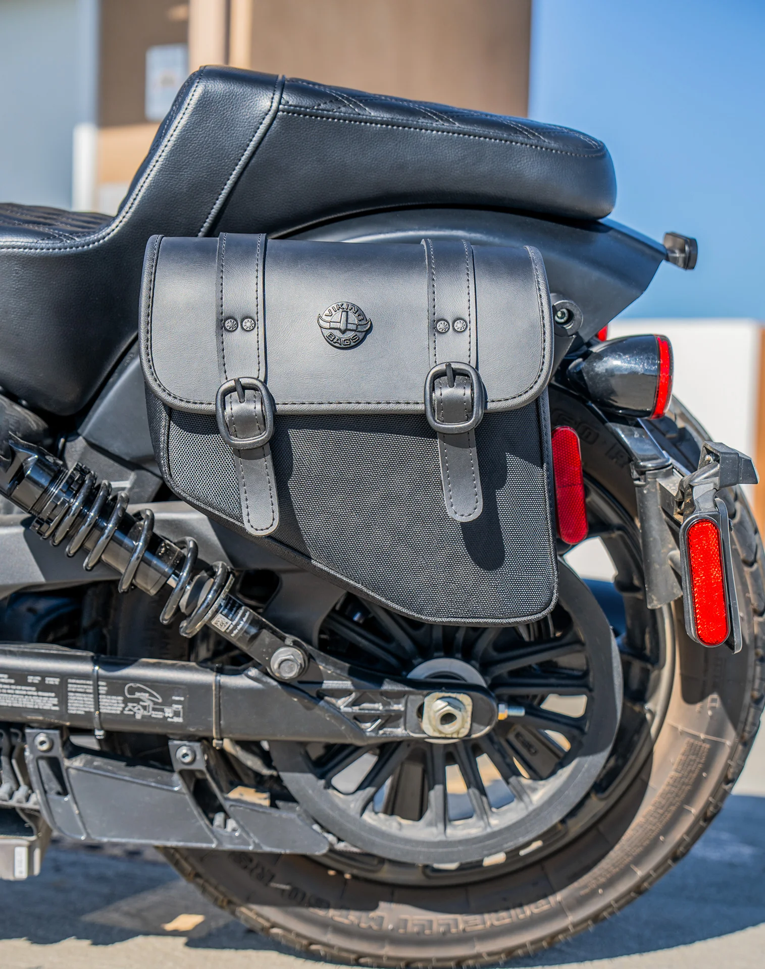 8L - Pony Indian Scout Bobber 2025+ Leather Motorcycle Saddlebags - Image 4